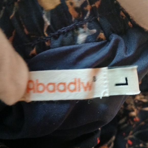 #0209 Women's Blue Floral Design Abaadlw Skirt Size Large w/Pockets - Picture 6 of 15